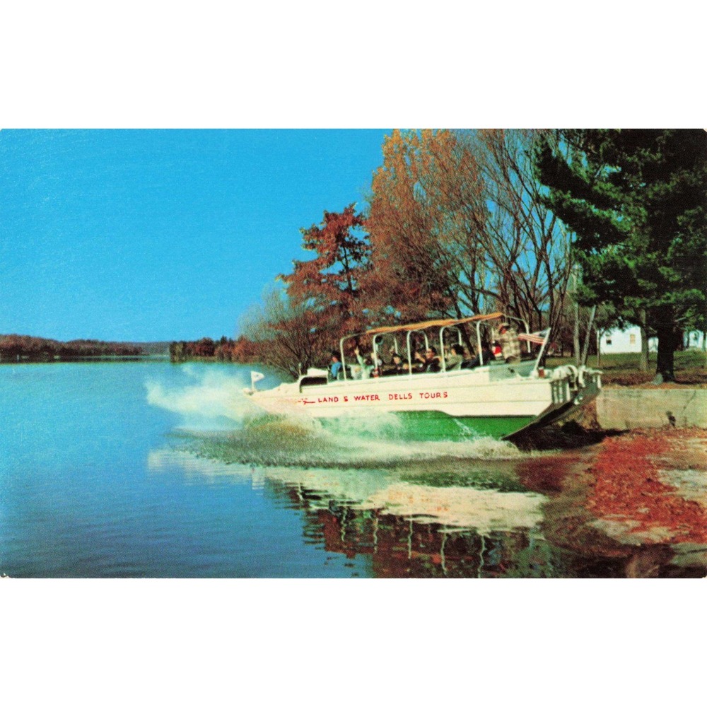 Vintage Wisconsin Dells Duck Tour Postcard Lake Delton H.H. Bennett A-109